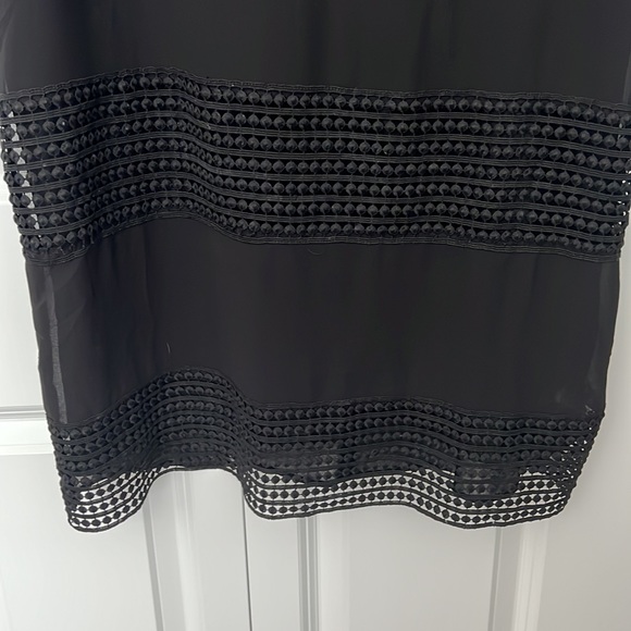 Black sleeveless Dress. Size Large. - Picture 3 of 11